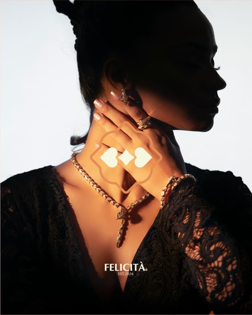 Felicità campaign, jewellery worn on the neckline